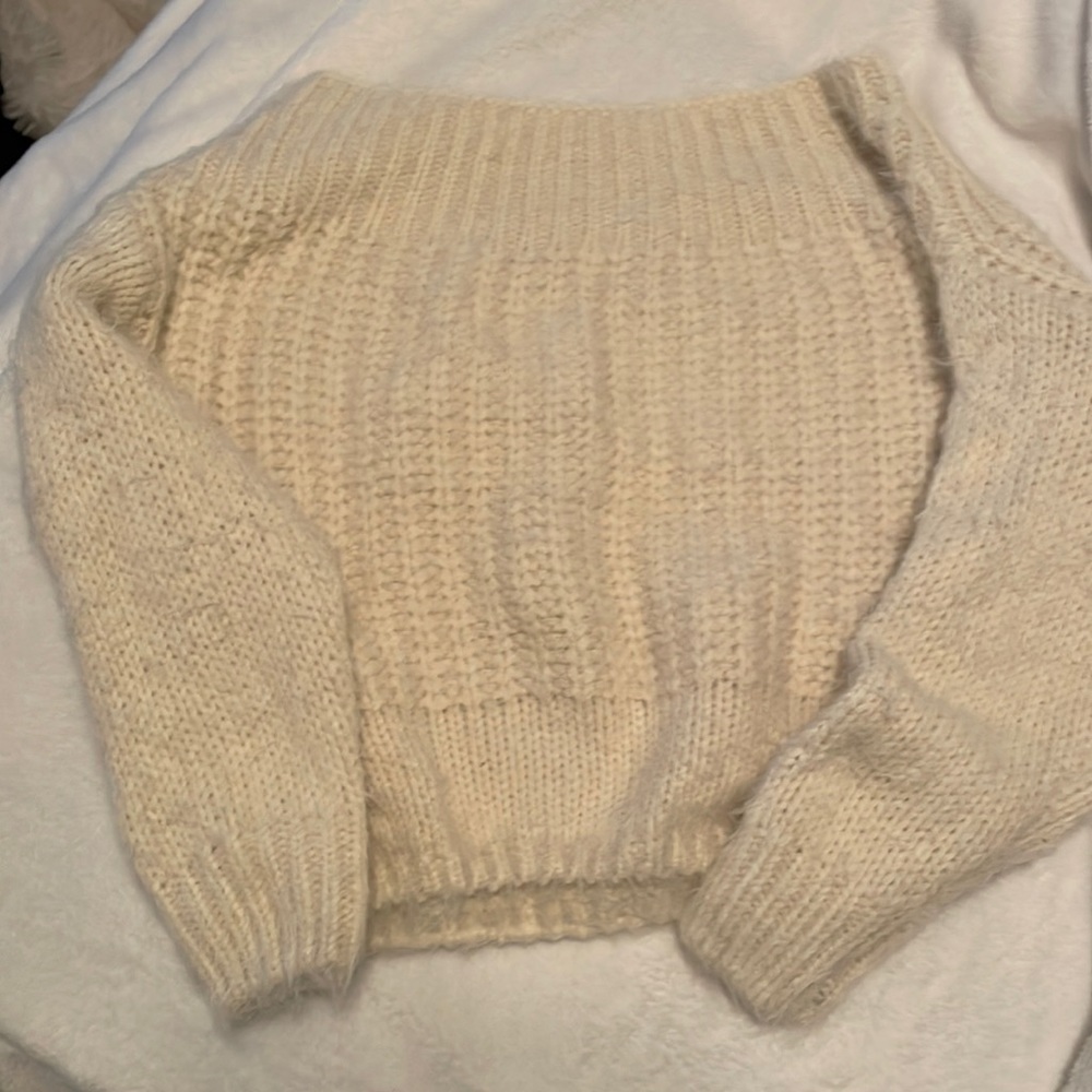 Eyelash cream off the shoulder cropped sweater